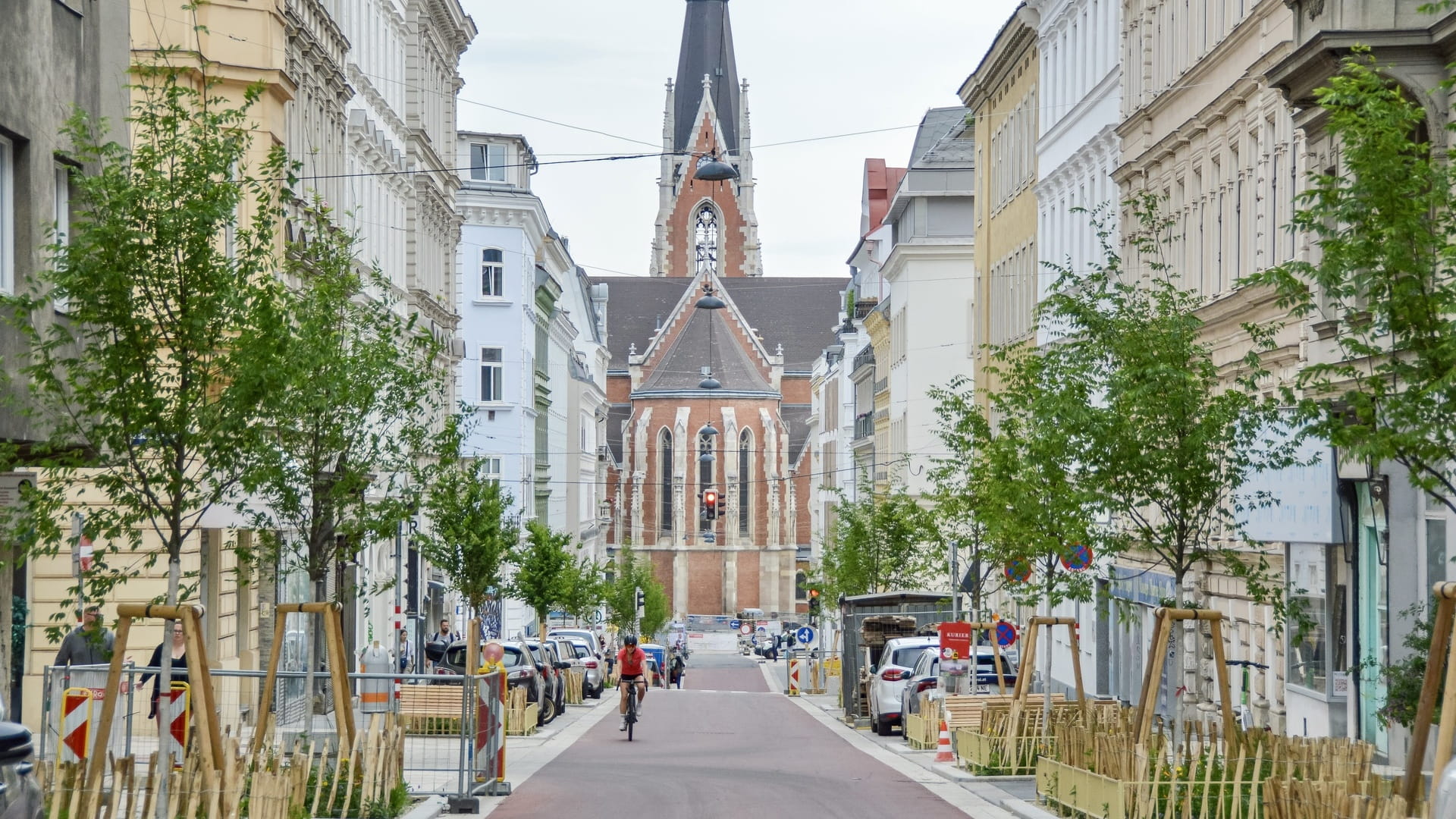 Designing the first Dutch bicycle street in Austria
